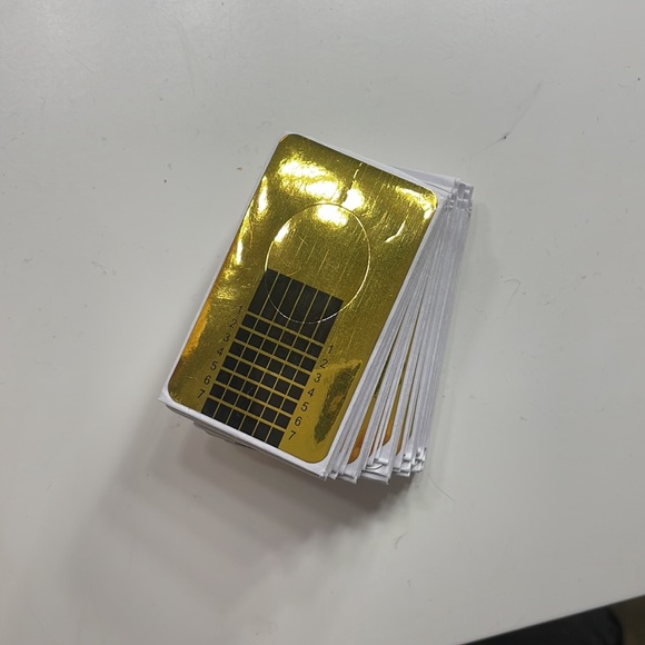 Custom nail forms - Picture 2 of 2